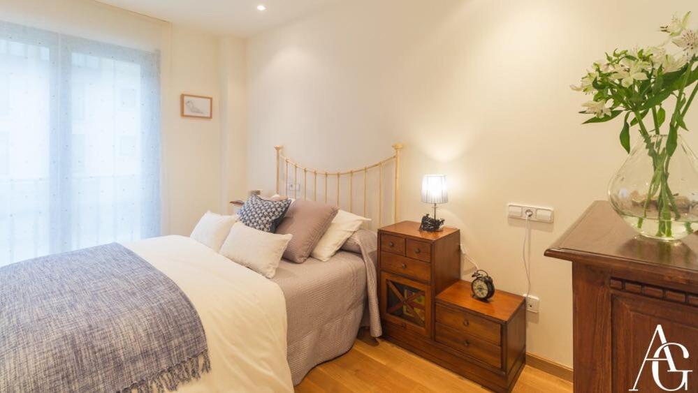 Apartamento Plaza De Espana Ribadeo Zewnętrze zdjęcie