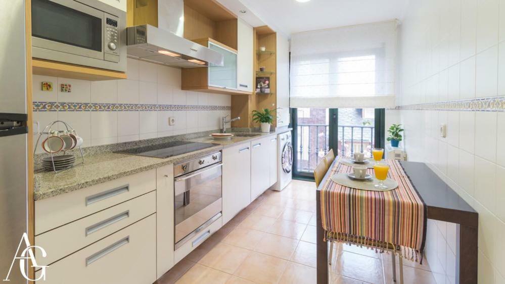 Apartamento Plaza De Espana Ribadeo Zewnętrze zdjęcie